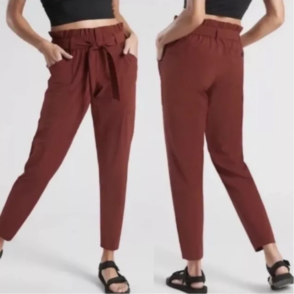 Athleta Women's Ankle Pants in Rust